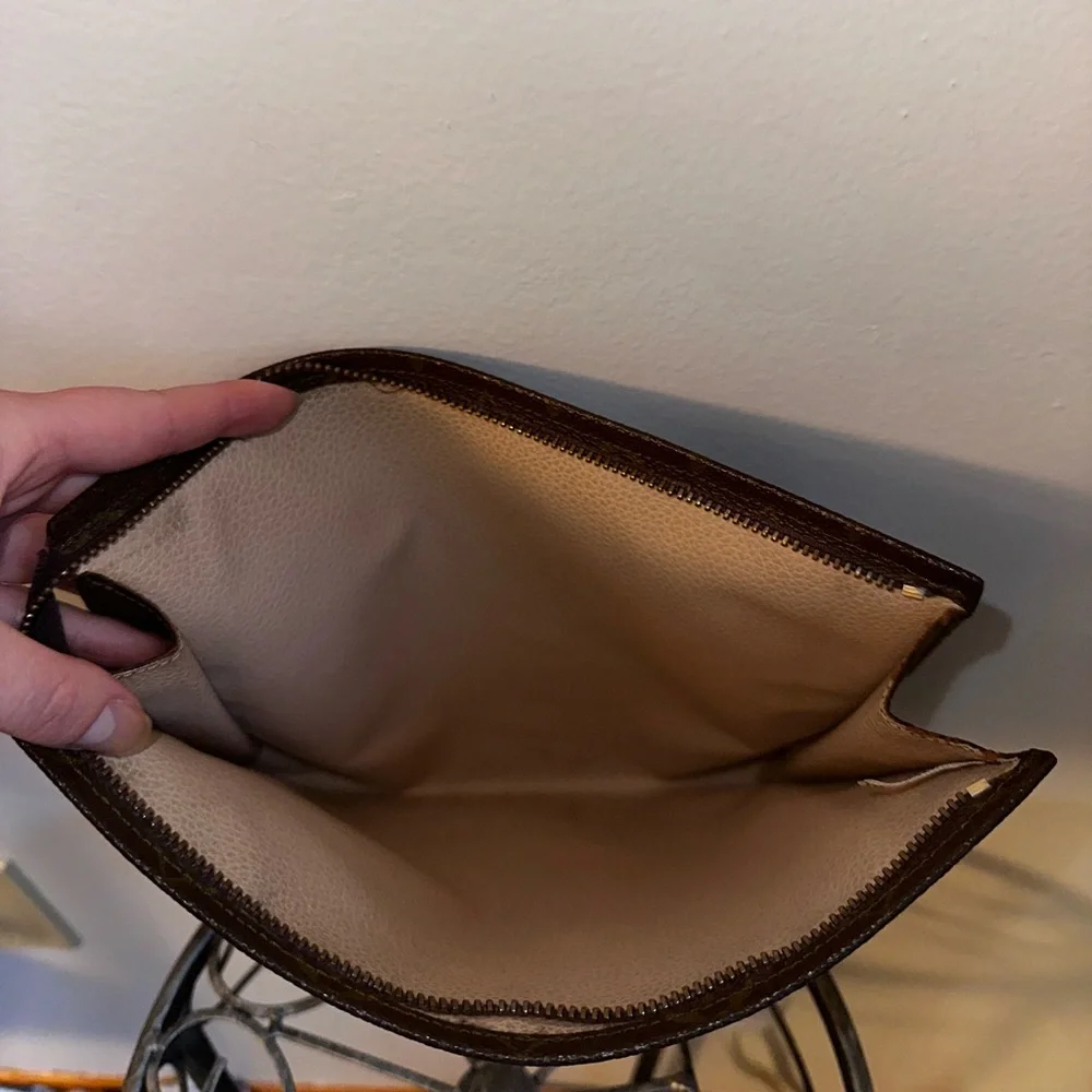 Authentic Louis Vuitton Brown Monogram Canvas Toiletry Pouch